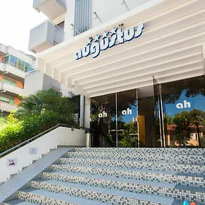 https://augustus-riccione.emilia-romagnahotels.net